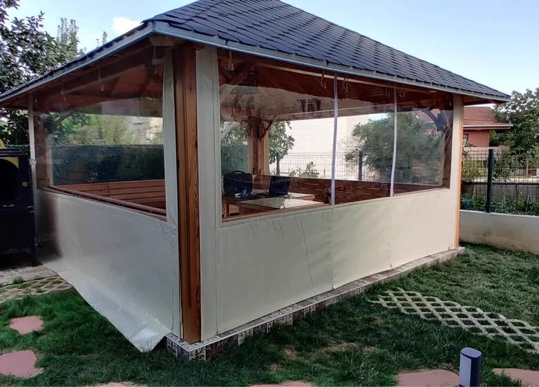 Ahşap kamelyada şeffaf branda uygulaması